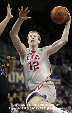 Brock Motum - Washington State Basketball